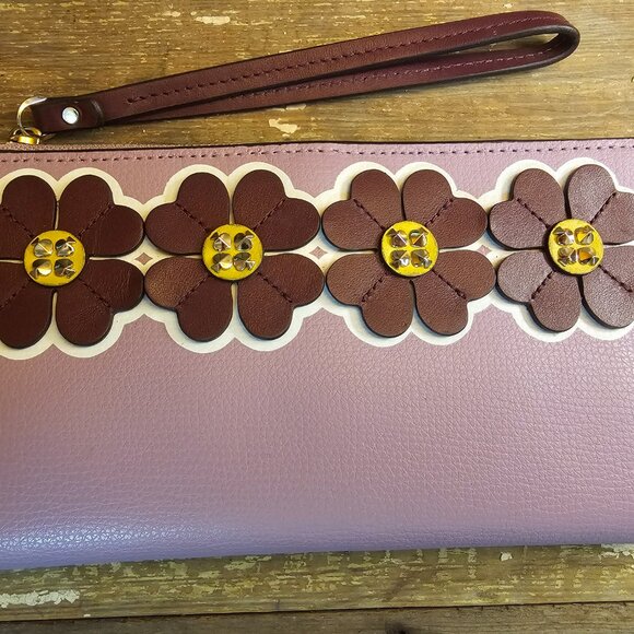 Kate Spade wallet - Picture 6 of 6